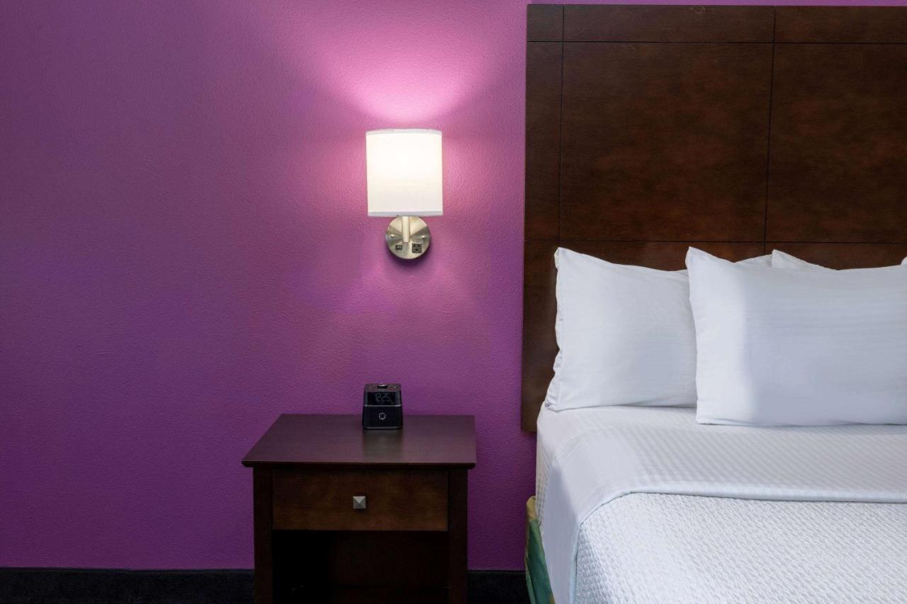 La Quinta By Wyndham Houston Nw Brookhollow Dış mekan fotoğraf